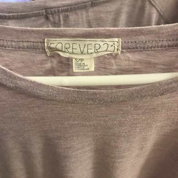 Flowy Tee - Picture 2 of 2